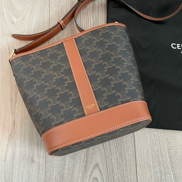 Authentic Celine triomphe canvas bucket bag - Picture 4 of 16